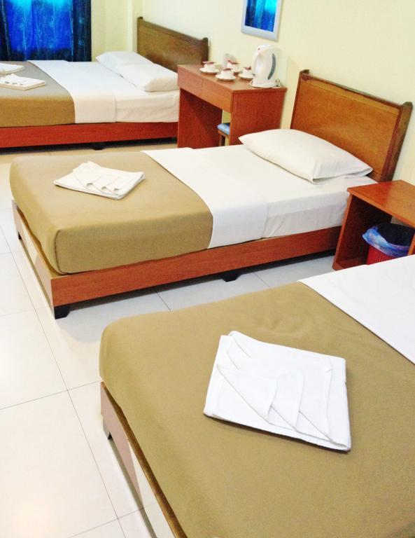 Sakiza View Hotel Mersing Room photo