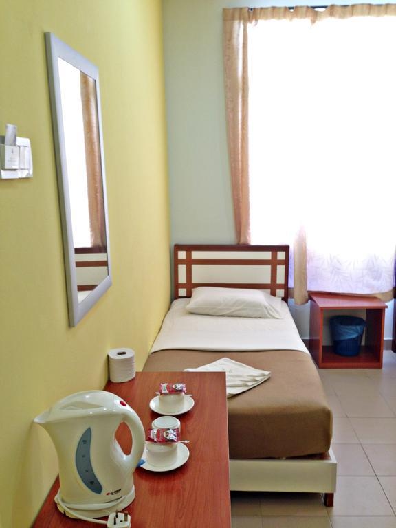 Sakiza View Hotel Mersing Exterior photo